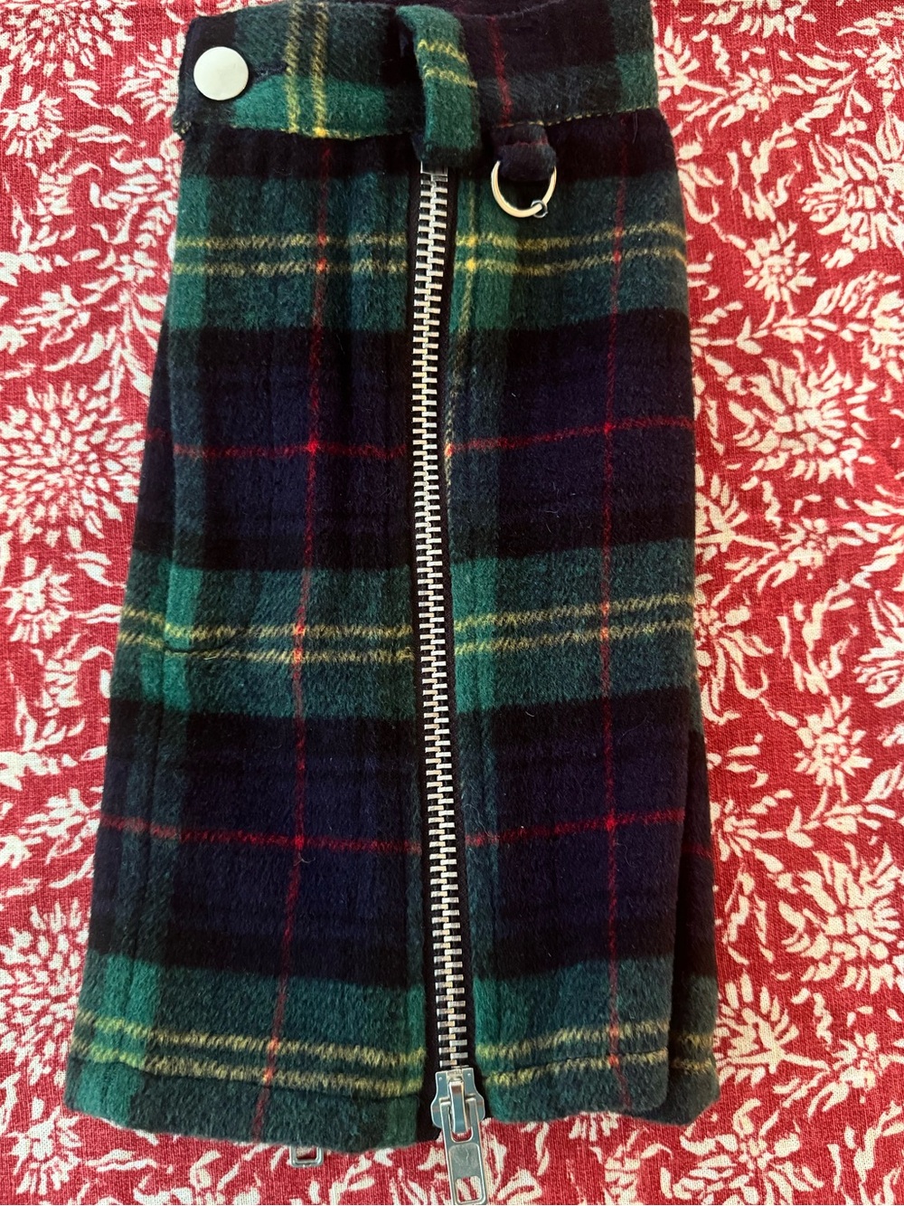 Women’s Tunnel Vision Weetzie Zip-Pleat Plaid Mini Skirt, Size XS - Picture 6 of 6